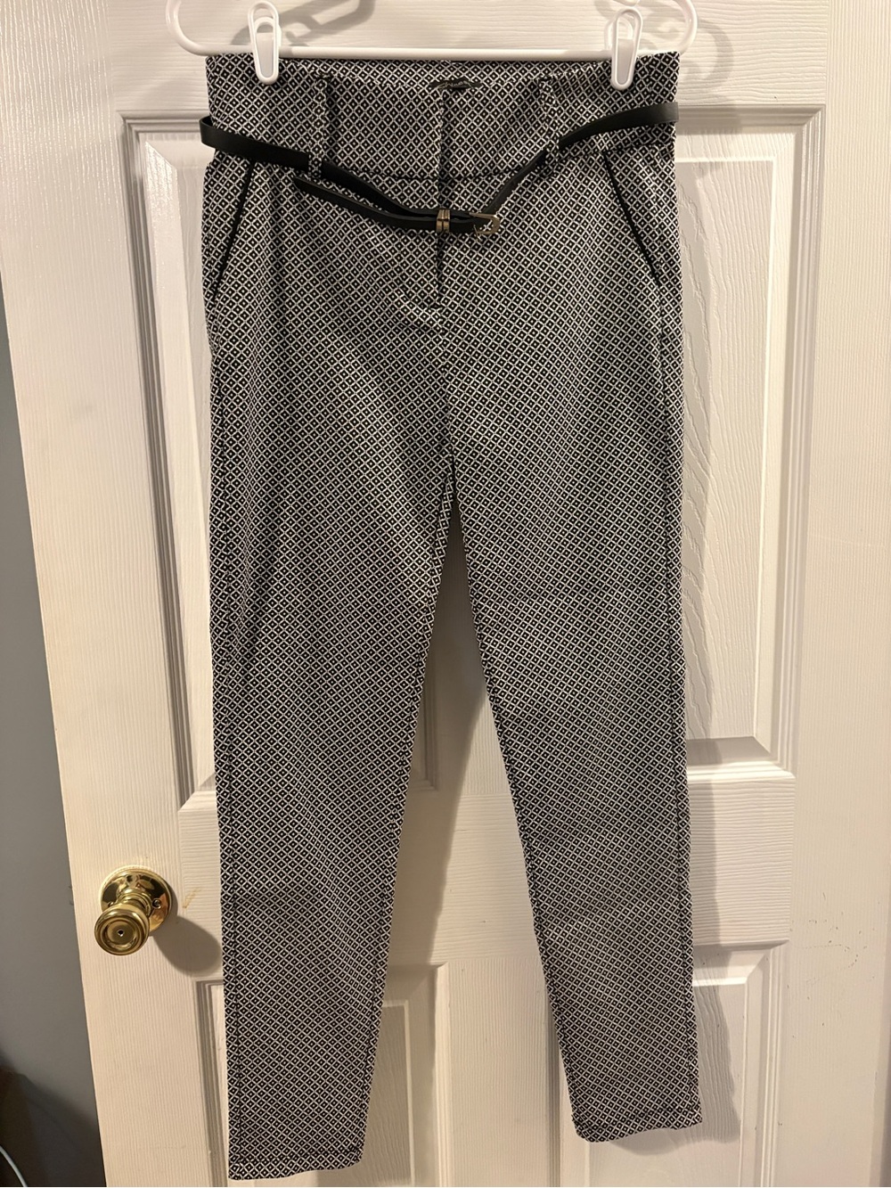 Women's Black & White Skinny Pants with Belt